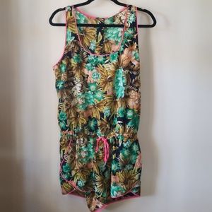 Tropical print romper with pockets